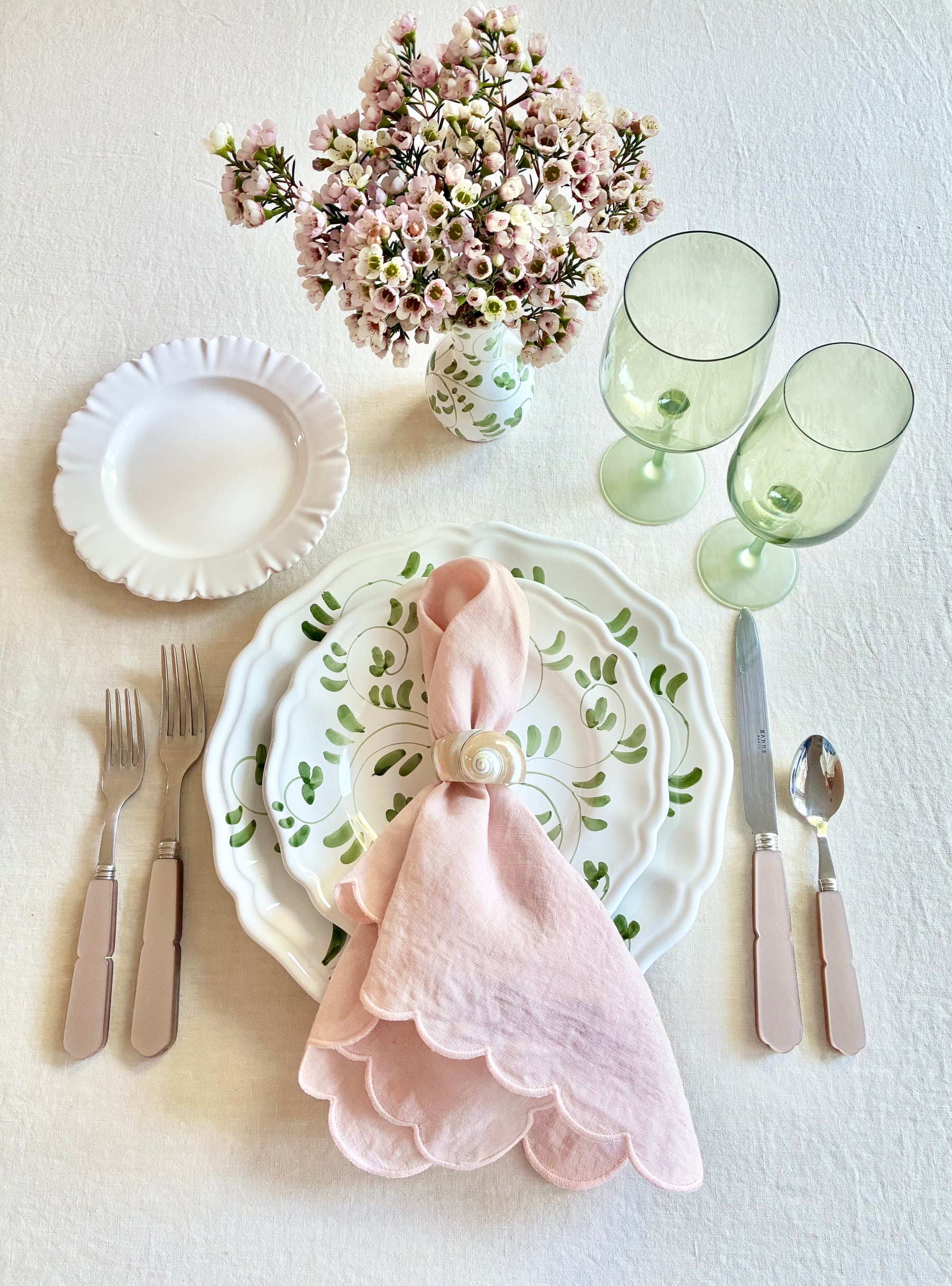 Fresh Luxury for Modern Tables